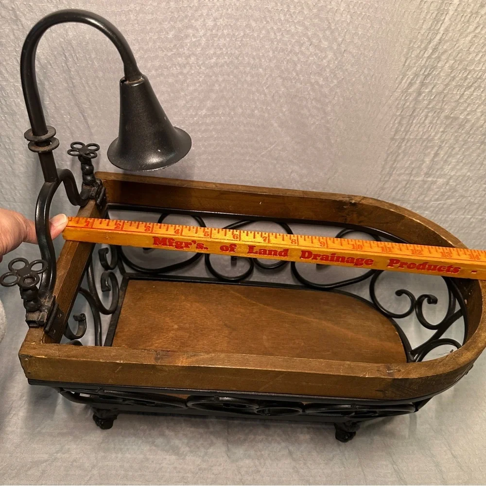 Vintage Wrought Iron Wood Clawfoot Bathtub Planter Centerpiece Decor Caddy